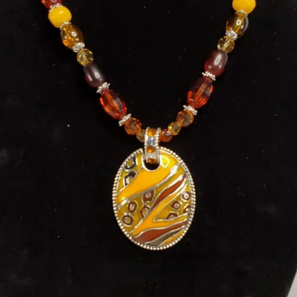 Boho Amber Colored Beaded Necklace With Enamel Pendent 8-9 Drop Adjustable - Picture 2 of 8